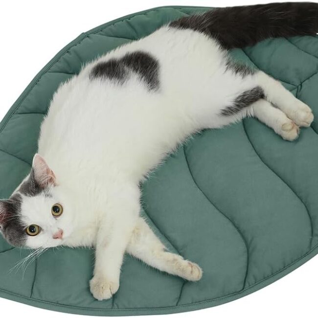 Enlarged Leaf‑Shaped Cotton Warming Mat Cats