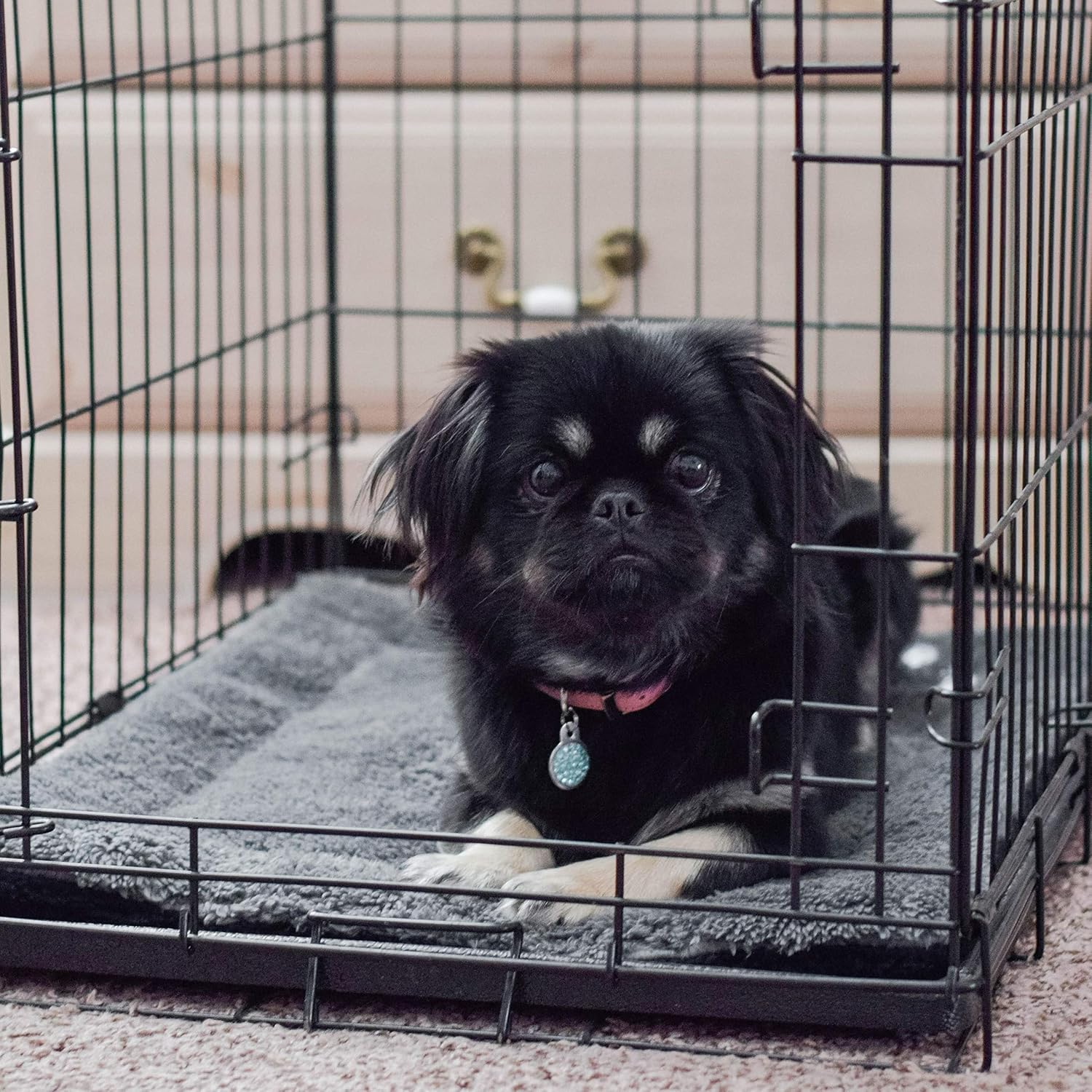 Self‑Warming Small Pet Pad Grey Black - Image 2